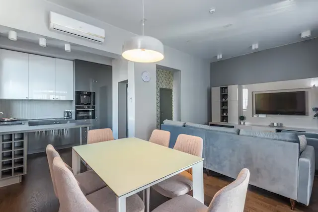 Furnished vs. Unfurnished Apartments
